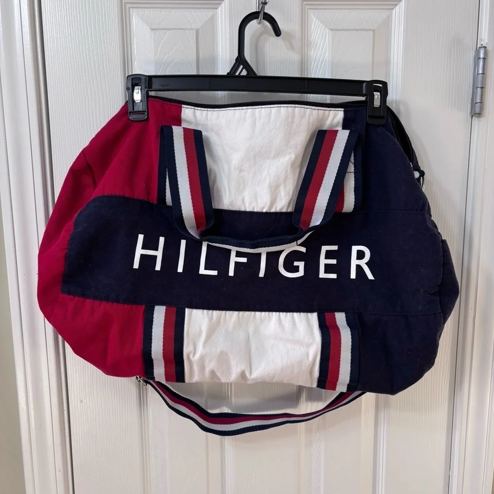 Tommy Hilfiger Classic Spell Out Canvas Duffle Bag